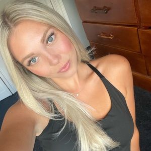 Meet your Posher, Lindsey